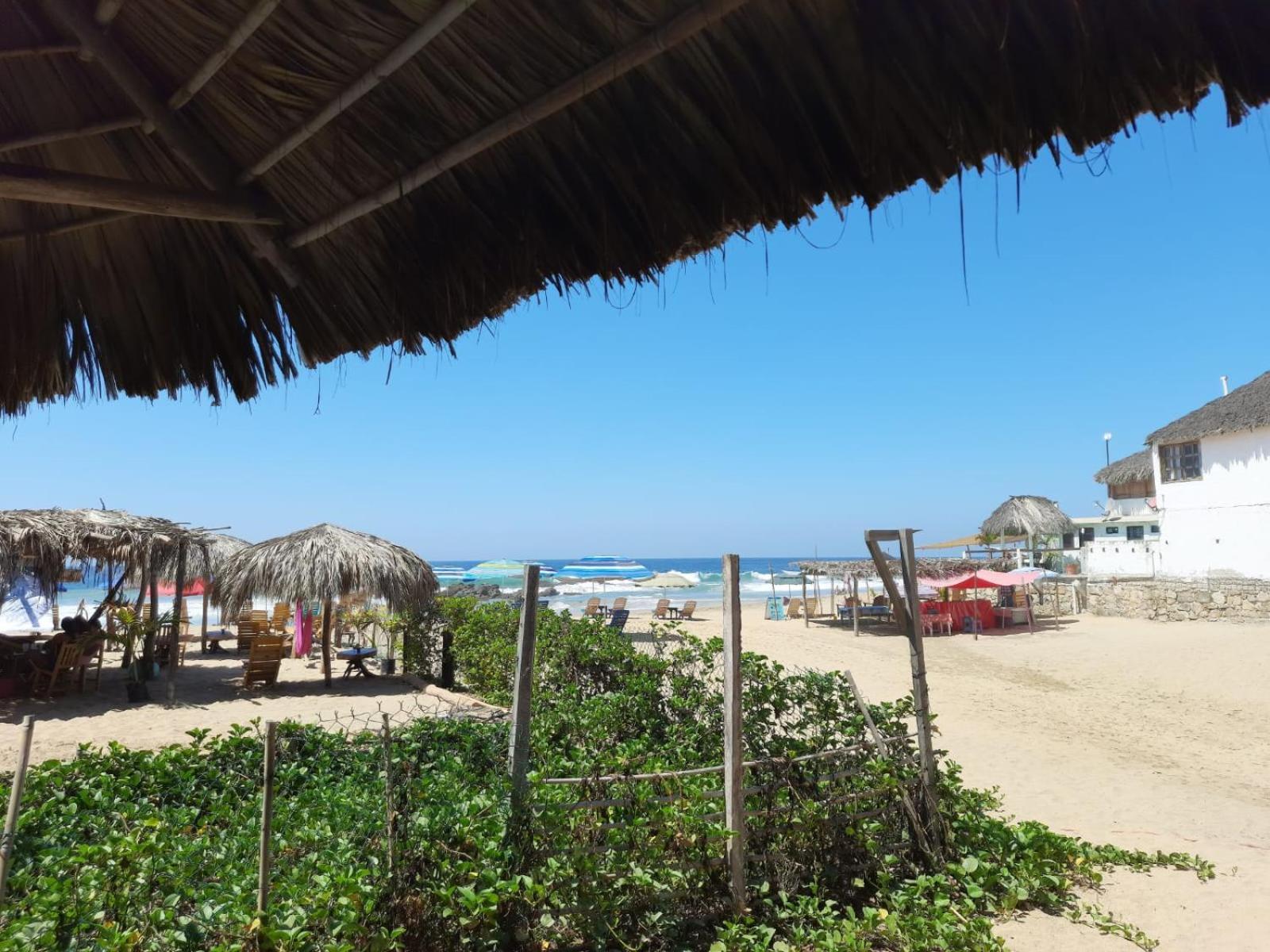 Restaurant Y Cabanas Chefy By Rotamundos Zipolite Exterior photo